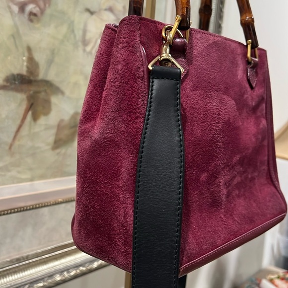 Gucci Purple Suede Bamboo Diana Crossbody Handbag with COA - some corner wear - Picture 10 of 17